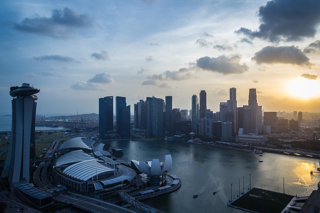http://ovp.fi/./random/2-6.3.2013_Singapore75.jpg