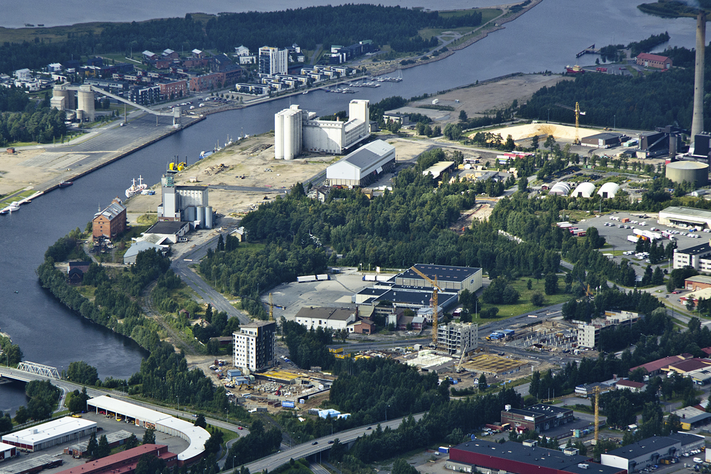 http://ovp.fi/./random/20.8.2011_Oulu24.jpg